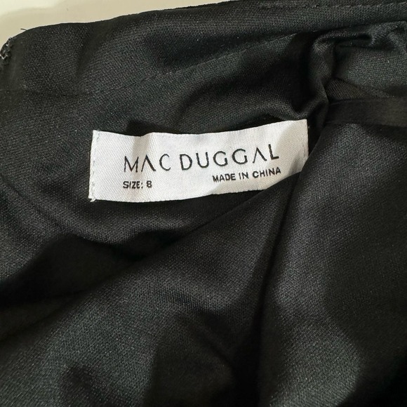 Mac Duggal Gown Low Back High Slit Dress Black Silver Size 8 - Picture 9 of 13